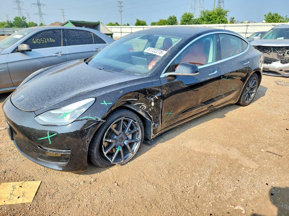 61722276 :رقم المزاد ، 5YJ3E1EB2KF364665 vin ، 2019 Tesla Model 3 مزاد بيع