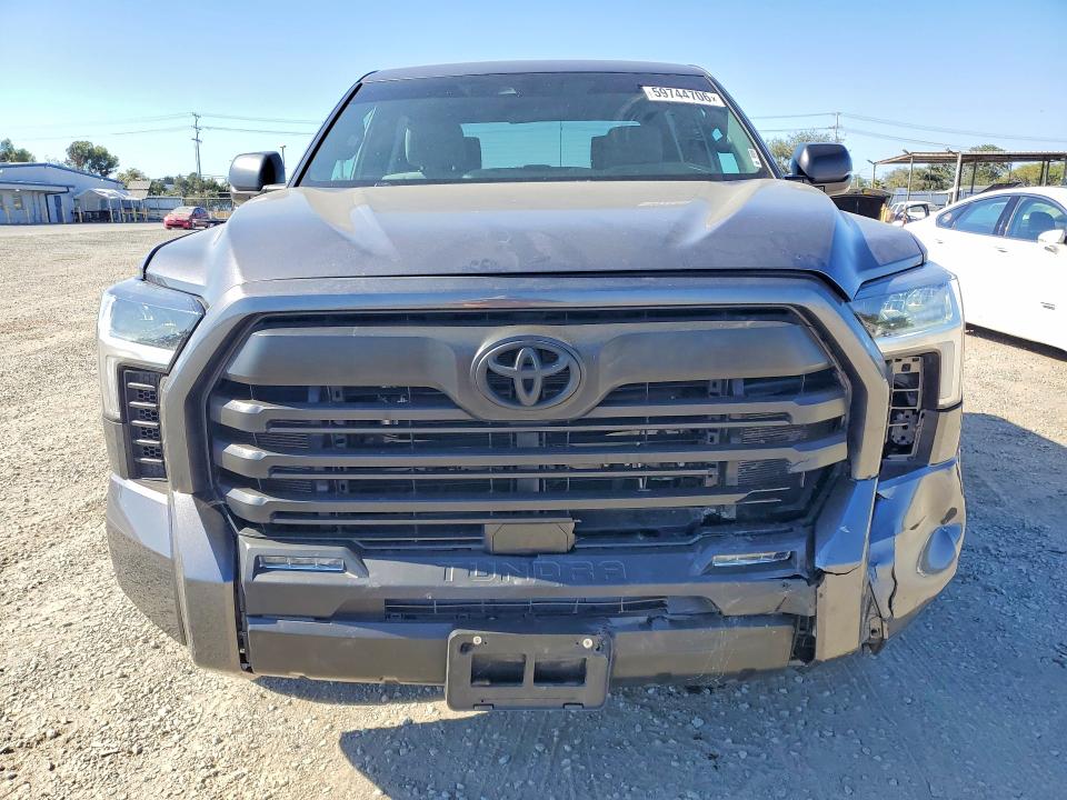 Продажа на аукционе авто 2025 Toyota Tundra, vin: 5TFLA5DB6SX253353, номер лота: 59744706