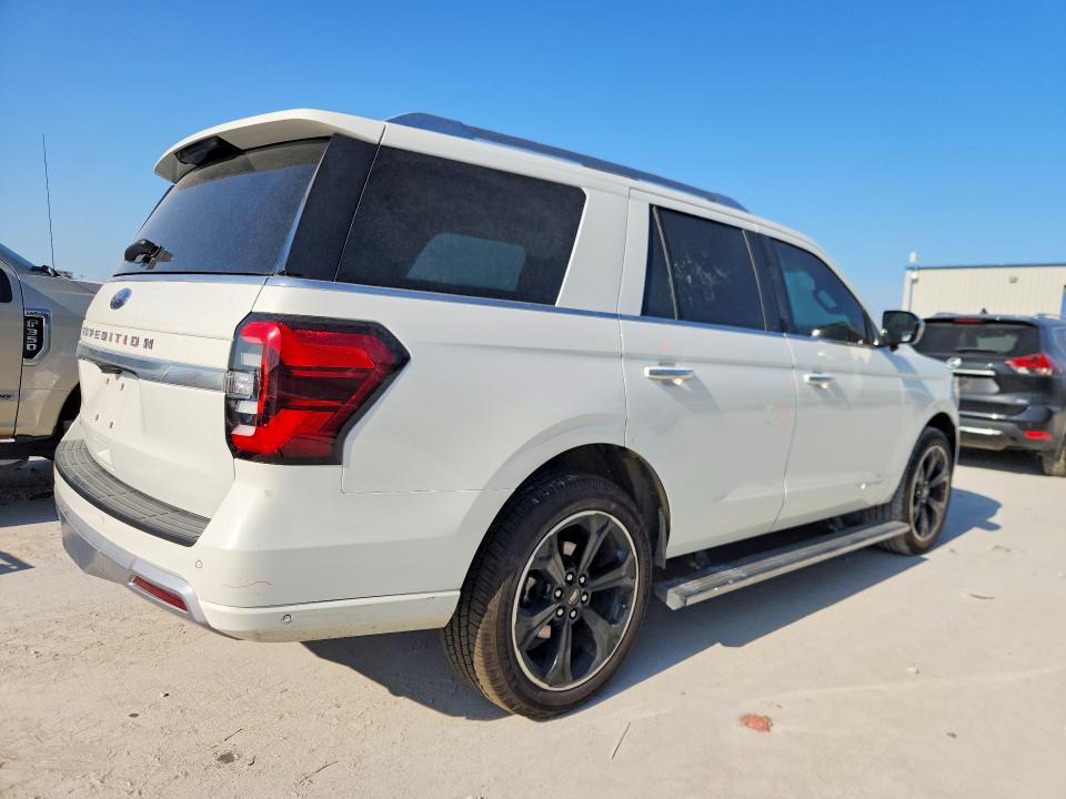 Продаж на аукціоні авто 2022 Ford Expedition, vin: 1FMJU1LT1NEA02415, номер лоту: 63338066