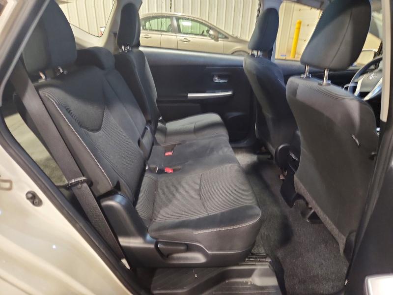 60433446 :رقم المزاد ، JTDZN3EU2GJ055138 vin ، 2016 Toyota Prius V مزاد بيع