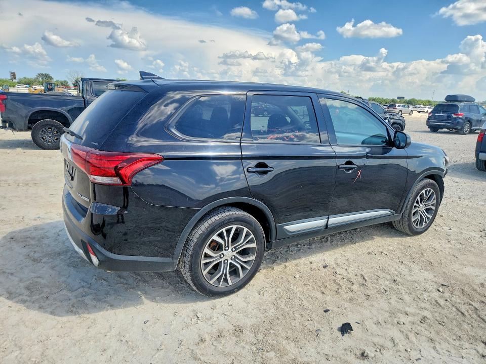 2018 Mitsubishi Outlander მანქანა იყიდება აუქციონზე, vin: JA4AZ3A39JJ005160, აუქციონის ნომერი: 59703616