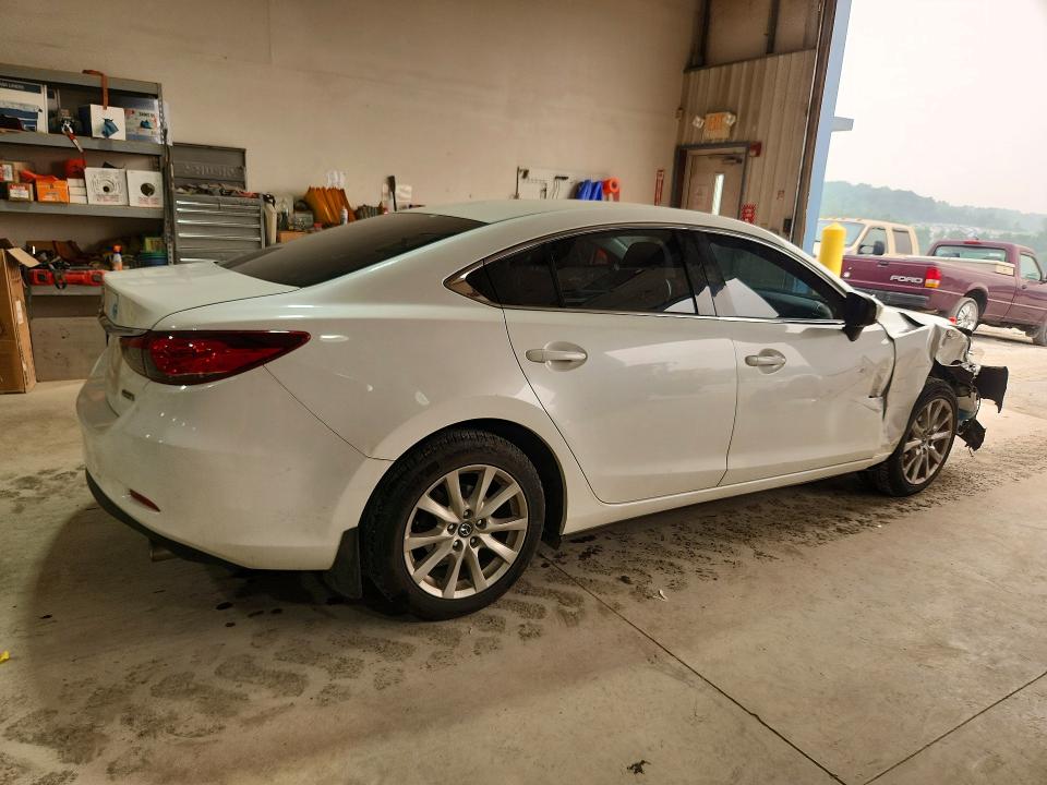 Продаж на аукціоні авто 2015 Mazda 6, vin: JM1GJ1U57F1182371, номер лоту: 61844176