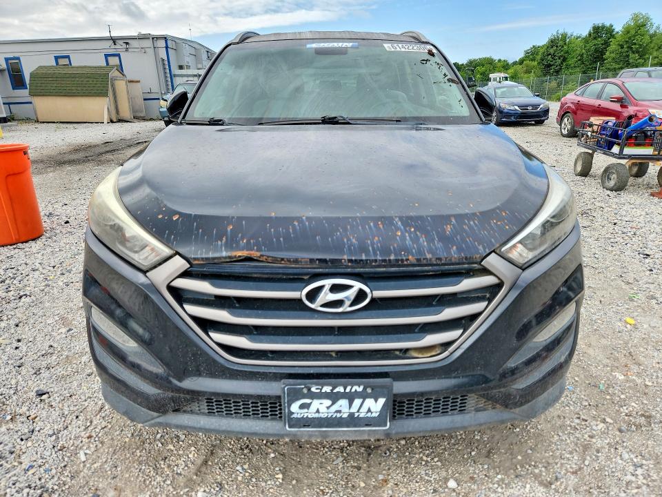 61422306 :رقم المزاد ، KM8J3CA41GU145920 vin ، 2016 Hyundai Tucson مزاد بيع