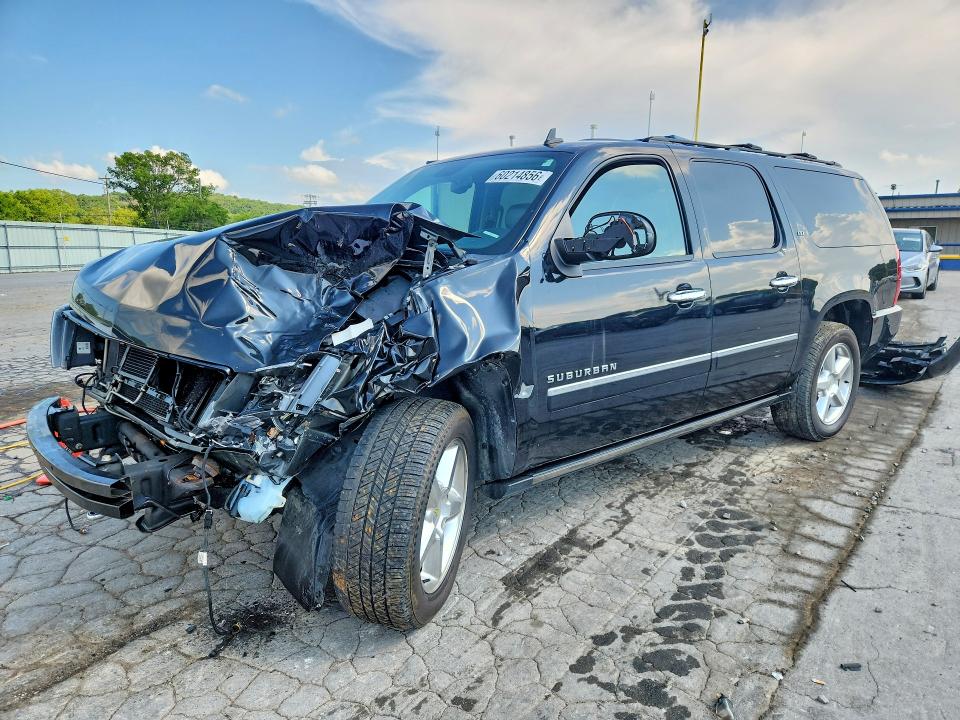 2011 Chevrolet Suburban მანქანა იყიდება აუქციონზე, vin: 1GNSKKE34BR372609, აუქციონის ნომერი: 60214856