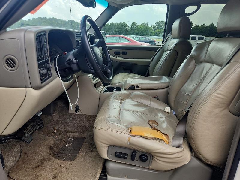 2001 Chevrolet Suburban მანქანა იყიდება აუქციონზე, vin: 3GNFK16T61G228066, აუქციონის ნომერი: 60948426