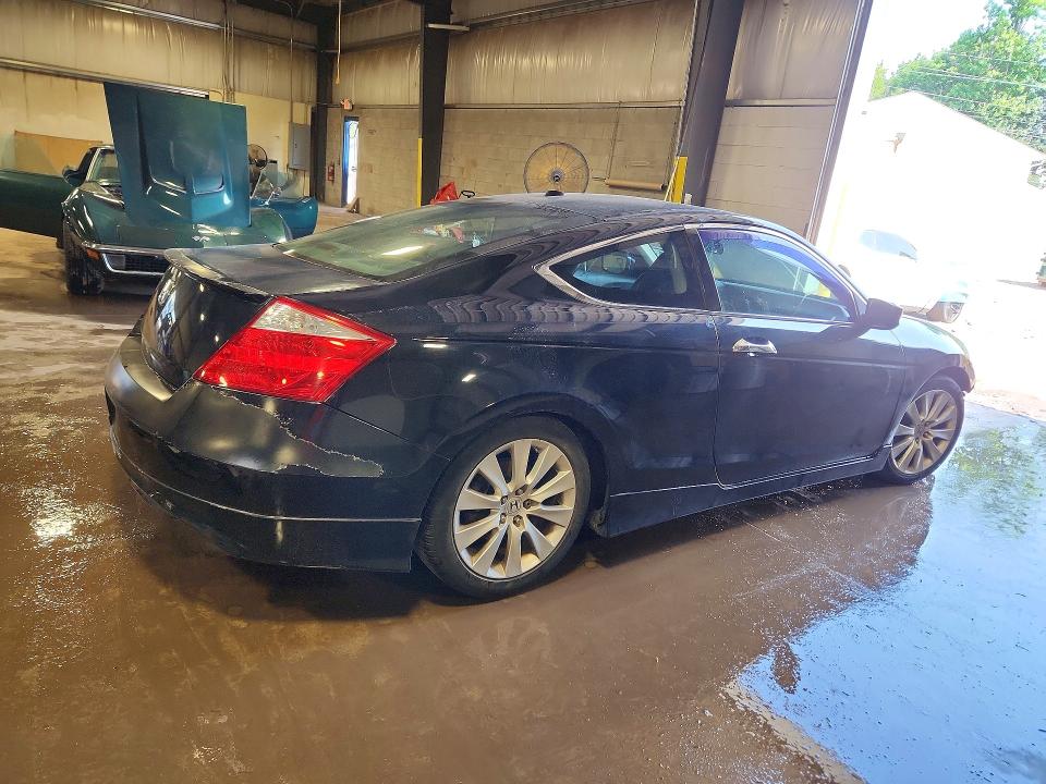 2010 Honda Accord მანქანა იყიდება აუქციონზე, vin: 1HGCS2A81AA002022, აუქციონის ნომერი: 97686305