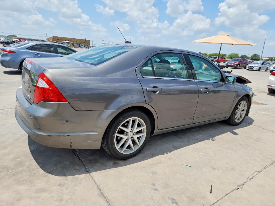 62714956 :رقم المزاد ، 3FAHP0JG4AR223546 vin ، 2010 Ford Fusion مزاد بيع