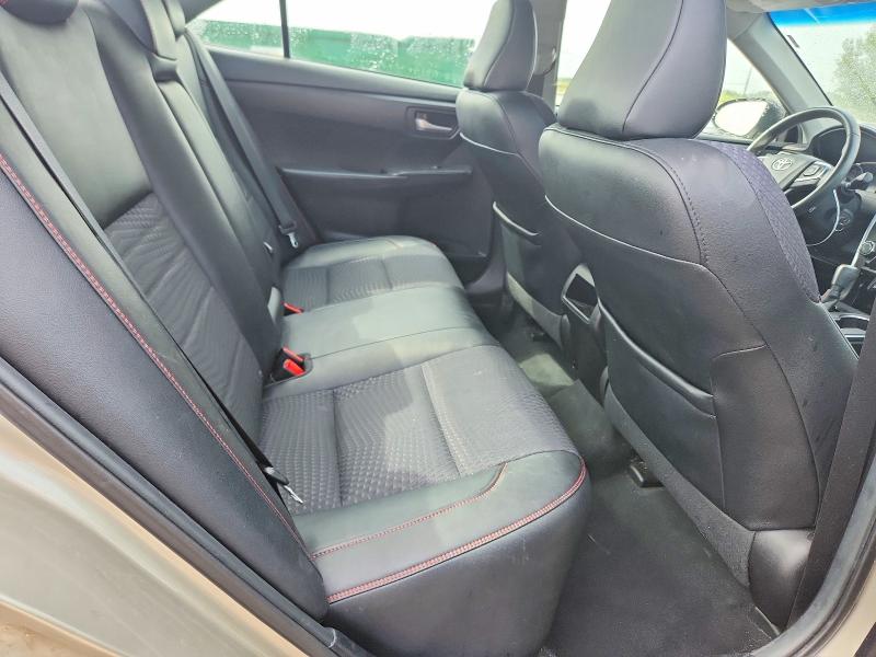 62338886 :رقم المزاد ، 4T1BF1FK5FU497730 vin ، 2015 Toyota Camry مزاد بيع