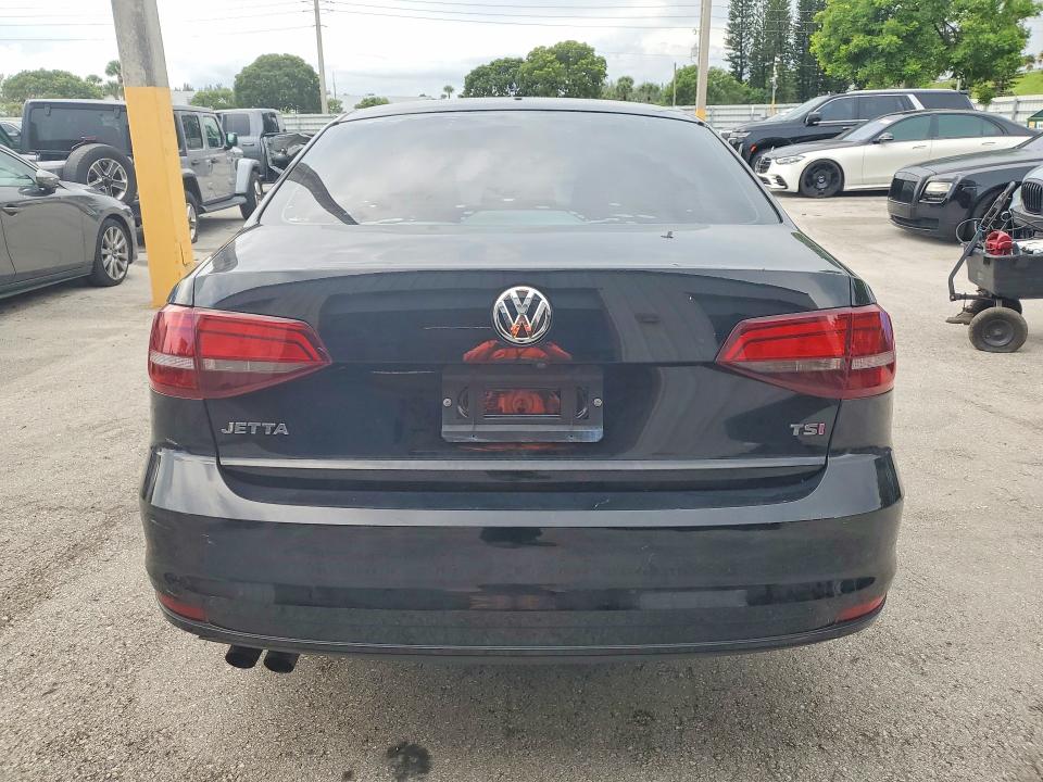 Продаж на аукціоні авто 2017 Volkswagen Jetta, vin: 3VW2B7AJ4HM289988, номер лоту: 58972786
