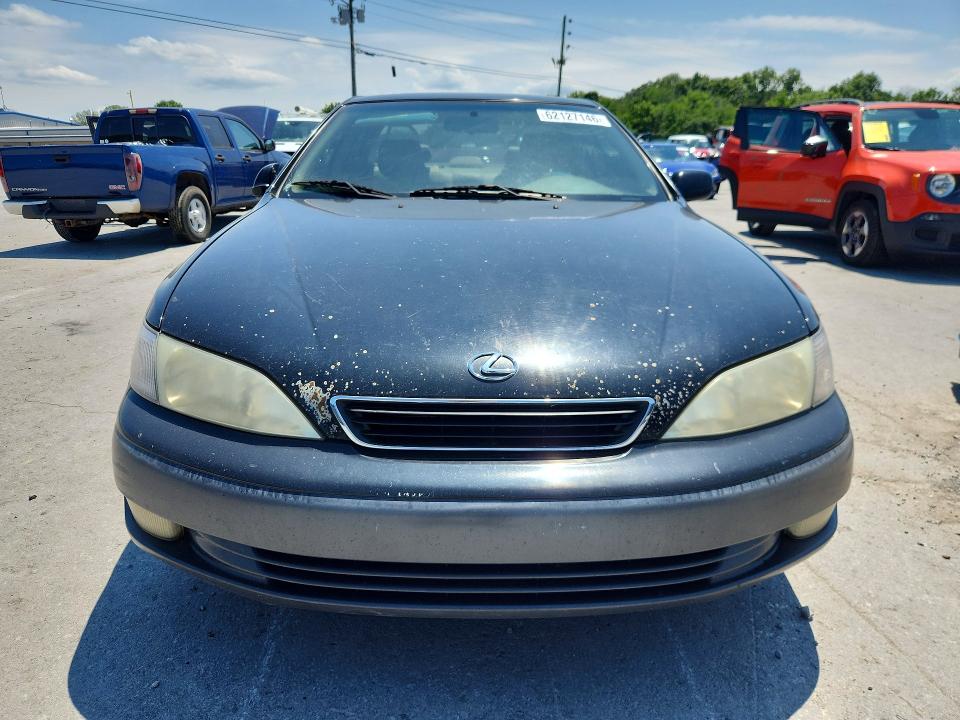 1998 Lexus Es მანქანა იყიდება აუქციონზე, vin: JT8BF28G0W0122739, აუქციონის ნომერი: 62127146