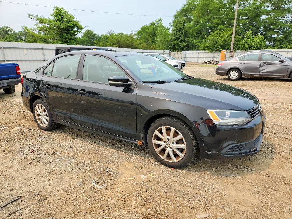 61181076 :رقم المزاد ، 3VWDP7AJ7CM410502 vin ، 2012 Volkswagen Jetta مزاد بيع