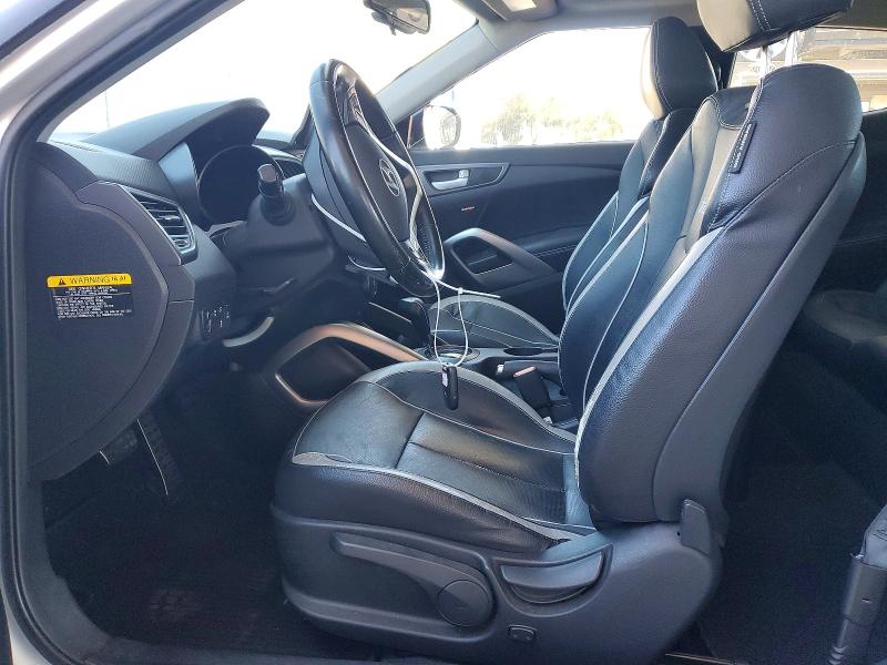 2015 Hyundai Veloster მანქანა იყიდება აუქციონზე, vin: KMHTC6AEXFU225153, აუქციონის ნომერი: 60086106