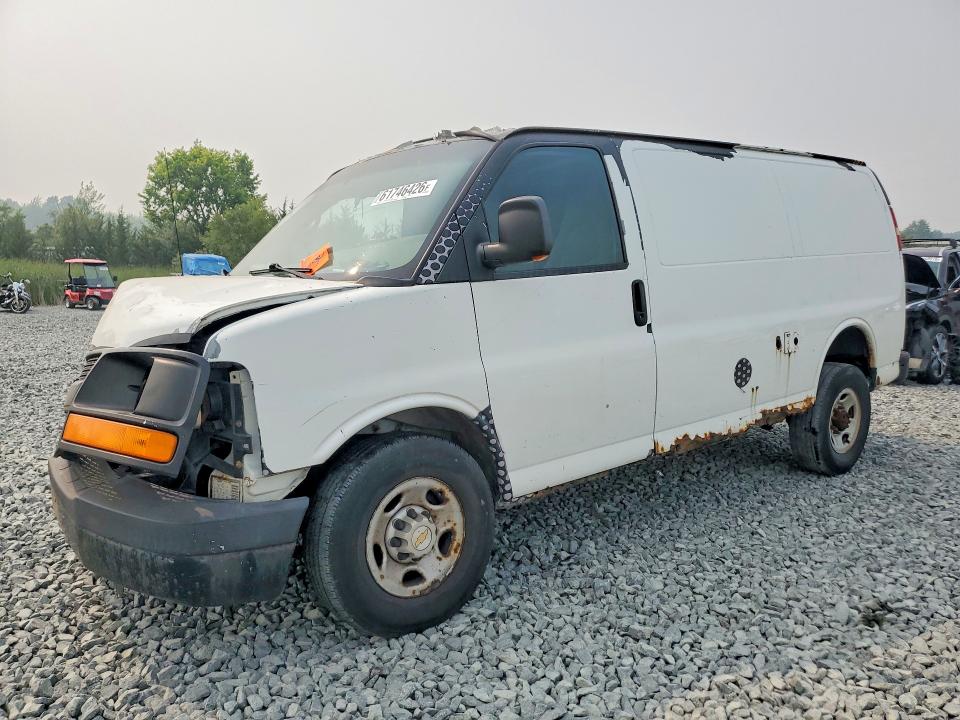 Auction sale of the 2004 Chevrolet Express G3500, vin: 1GCHG35U741124066, lot number: 61746426