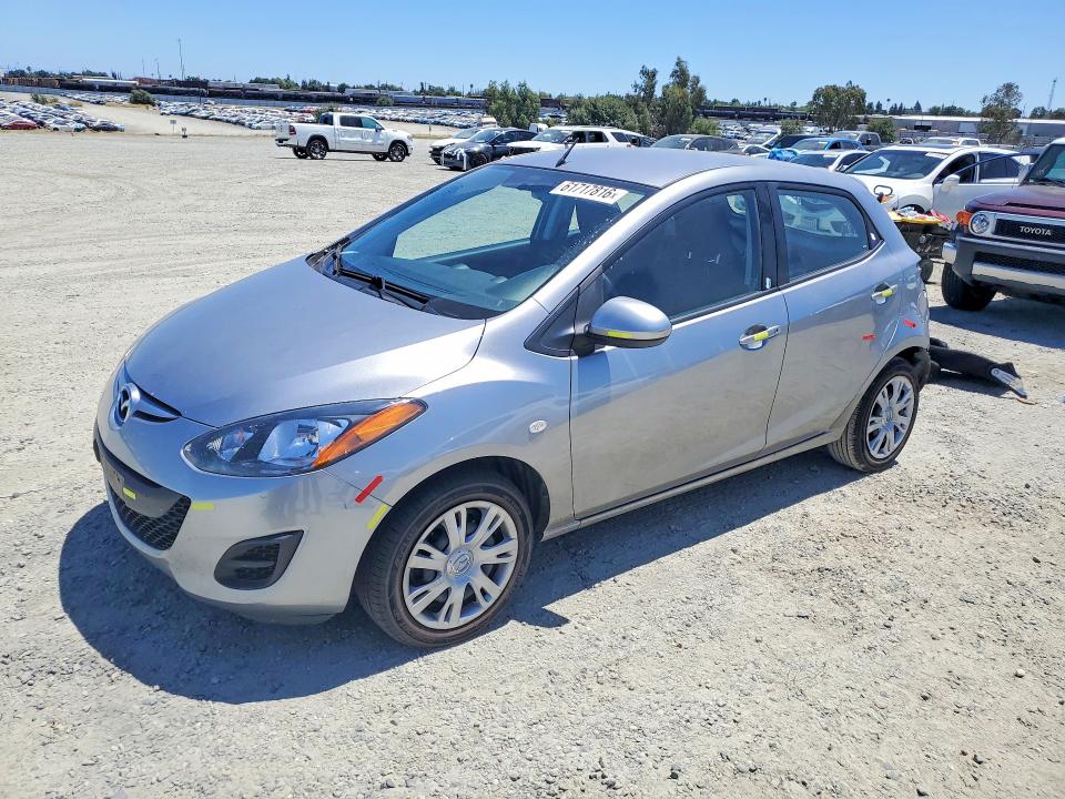 Auction sale of the 2011 Mazda Mazda2, vin: JM1DE1HZ4B0125534, lot number: 61717816