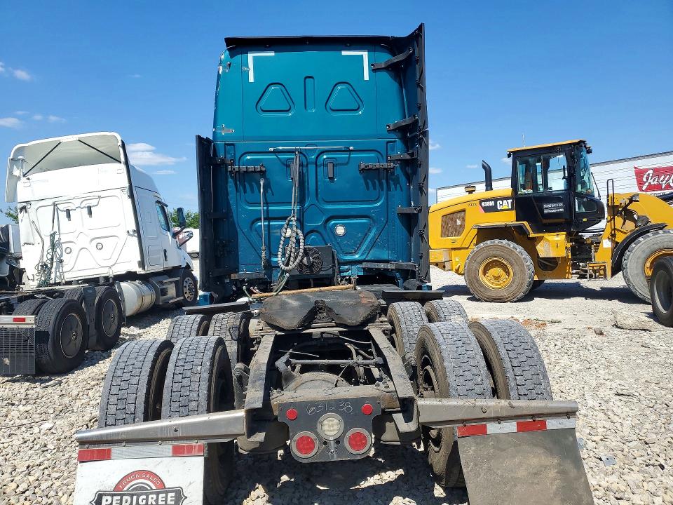 Продаж на аукціоні авто 2023 Freightliner Cascadia 126, vin: 3AKJHHDR6PSMY6565, номер лоту: 61414076
