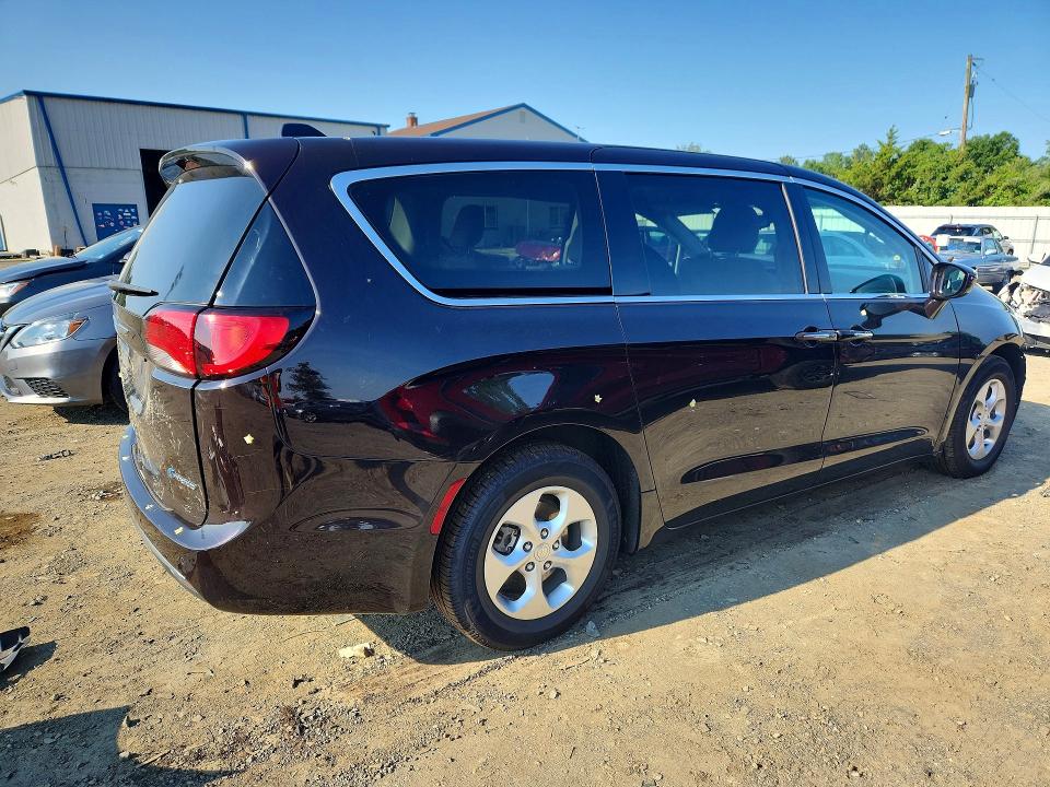 2018 Chrysler Pacifica მანქანა იყიდება აუქციონზე, vin: 2C4RC1H76JR159411, აუქციონის ნომერი: 60430196
