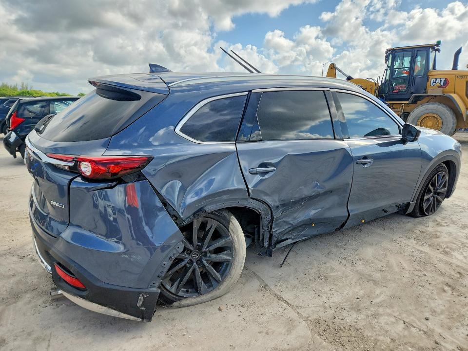 62094846 :رقم المزاد ، JM3TCBDY9N0609747 vin ، 2022 Mazda Cx-9 مزاد بيع