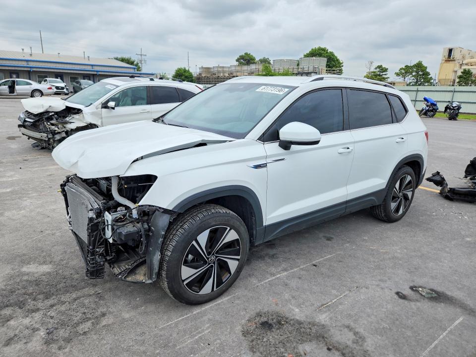 Продаж на аукціоні авто 2024 Volkswagen Taos, vin: 3VVUX7B20RM060067, номер лоту: 61773196