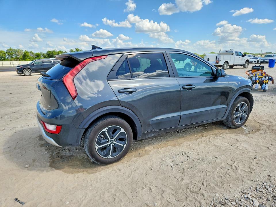 2026 Kia Niro მანქანა იყიდება აუქციონზე, vin: KNDCP3LE8T5329442, აუქციონის ნომერი: 60131266