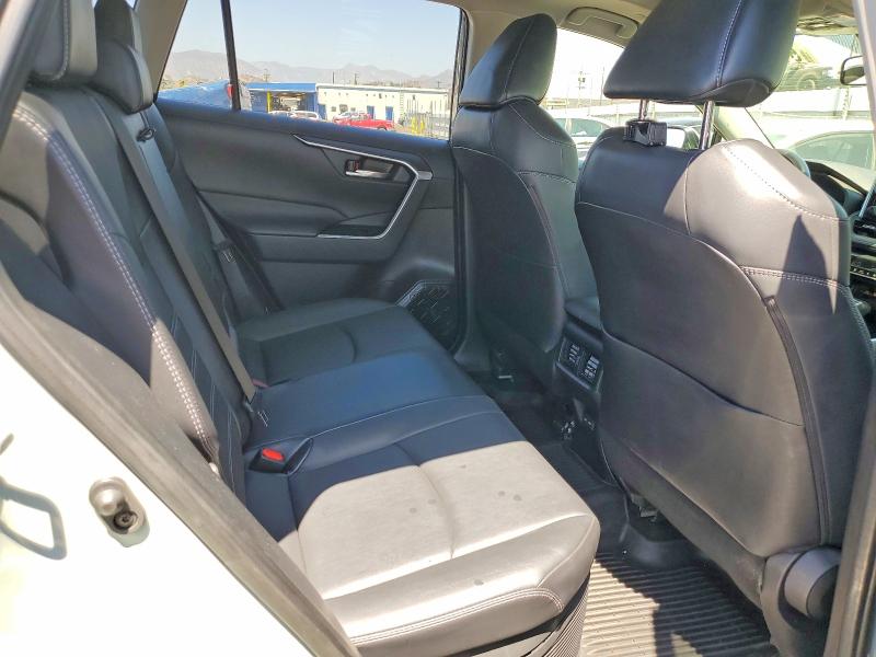 Продаж на аукціоні авто 2023 Toyota Rav4, vin: JTMB6RFV0PD084399, номер лоту: 61621586