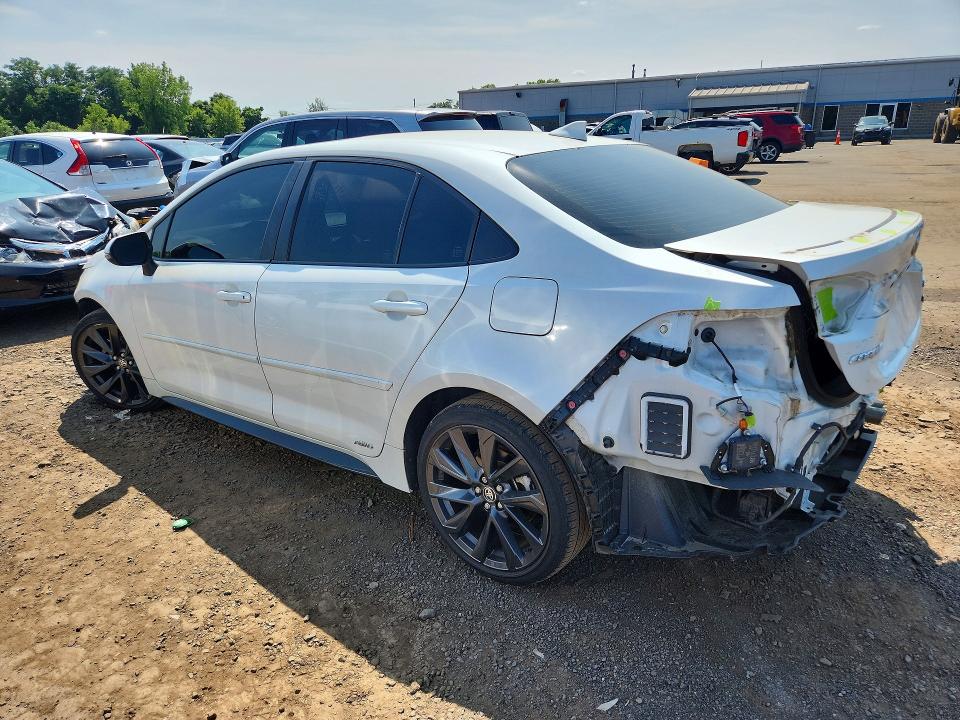 Продаж на аукціоні авто 2023 Toyota Corolla Hybrid, vin: JTDBDMHE2P3003611, номер лоту: 61784206