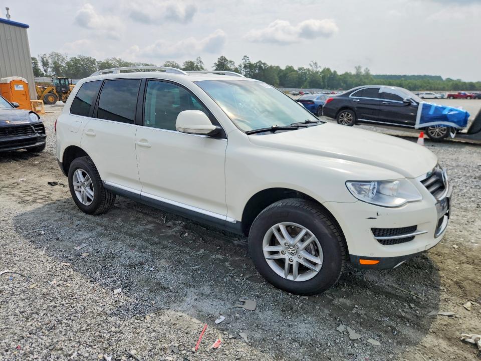 Aukcja sprzedaży 2010 Volkswagen Touareg, vin: WVGBF7A92AD002092, numer aukcji: 62216676