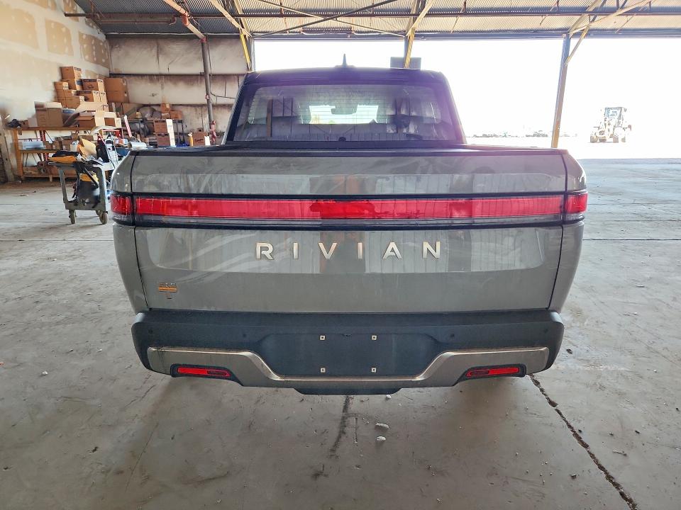 Auction sale of the 2024 Rivian R1t, vin: 7FCTGAAA6RN032337, lot number: 61496746