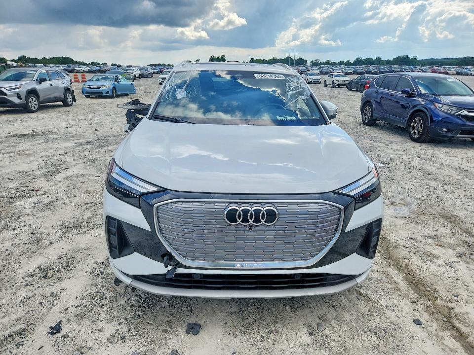 2023 Audi Q4 E-tron მანქანა იყიდება აუქციონზე, vin: WA1BCBFZ7PP035325, აუქციონის ნომერი: 60214366