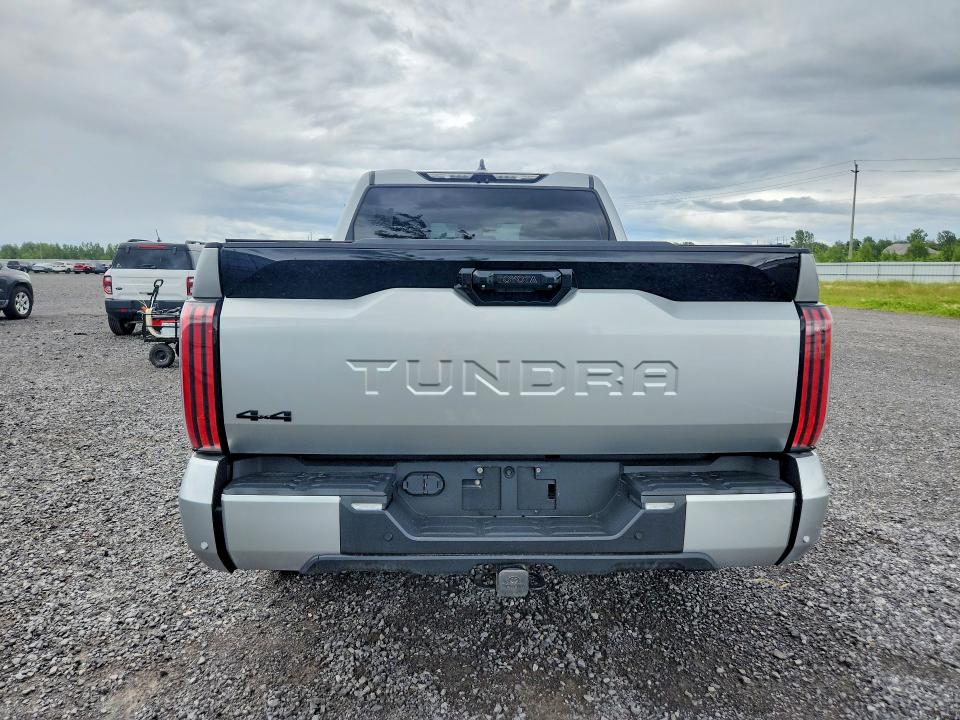 Продажа на аукционе авто 2022 Toyota Tundra, vin: 5TFNA5DB0NX030416, номер лота: 62217776
