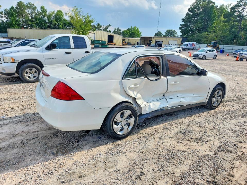 60358216 :رقم المزاد ، 1HGCM56426A007125 vin ، 2006 Honda Accord مزاد بيع