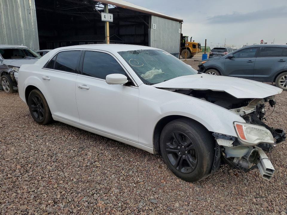 2013 Chrysler 300 მანქანა იყიდება აუქციონზე, vin: 2C3CCAAGXDH520623, აუქციონის ნომერი: 60699586