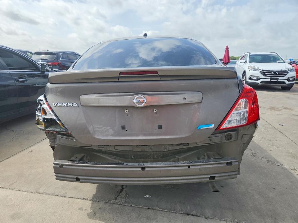 2015 Nissan Versa მანქანა იყიდება აუქციონზე, vin: 3N1CN7AP5FL859764, აუქციონის ნომერი: 60918556