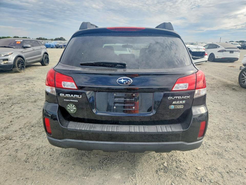 2011 Subaru Outback მანქანა იყიდება აუქციონზე, vin: 4S4BRBGC9B3366417, აუქციონის ნომერი: 60806596