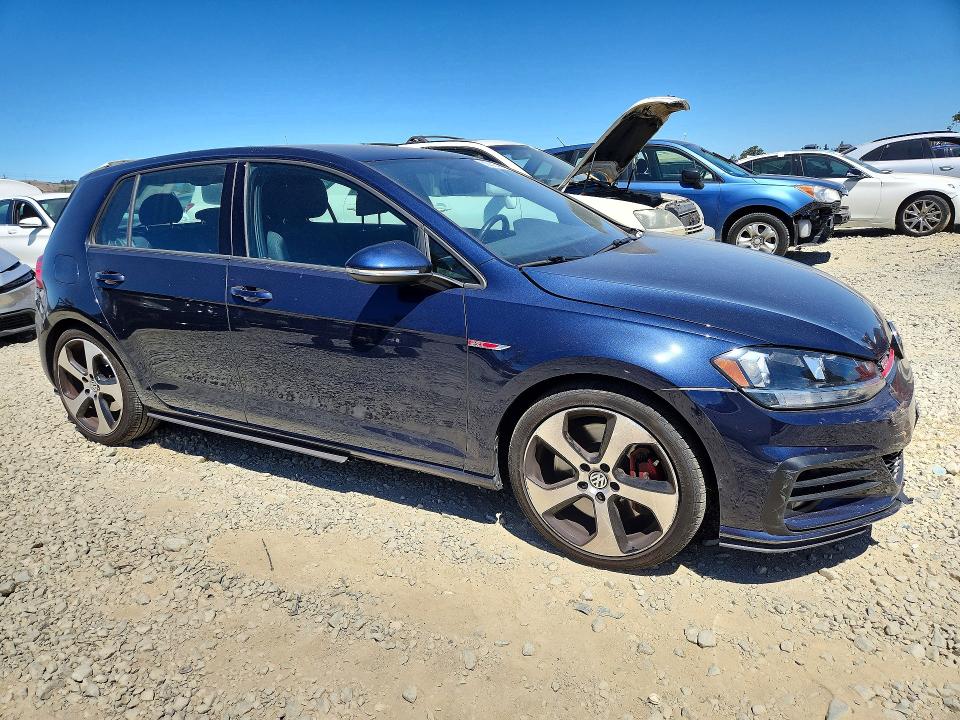 60051546 :رقم المزاد ، 3VW5T7AUXKM027355 vin ، 2019 Volkswagen Gti مزاد بيع