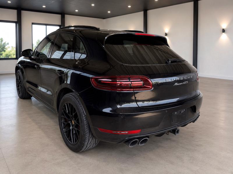 62356696 :رقم المزاد ، WP1AG2A57HLB55076 vin ، 2017 Porsche Macan مزاد بيع