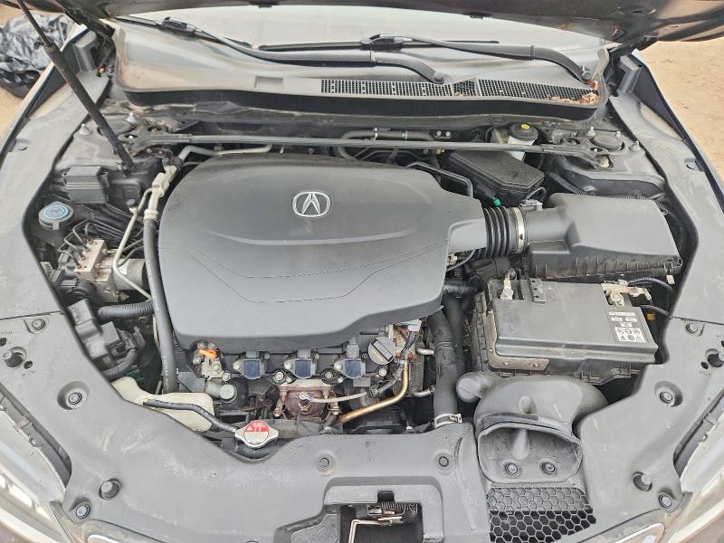 60971606 :رقم المزاد ، 19UUB2F58FA014372 vin ، 2015 Acura Tlx مزاد بيع