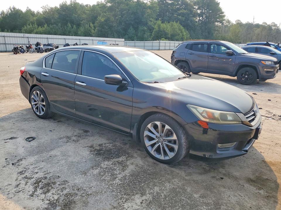 Aukcja sprzedaży 2013 Honda Accord, vin: 1HGCR2F5XDA081124, numer aukcji: 62696886