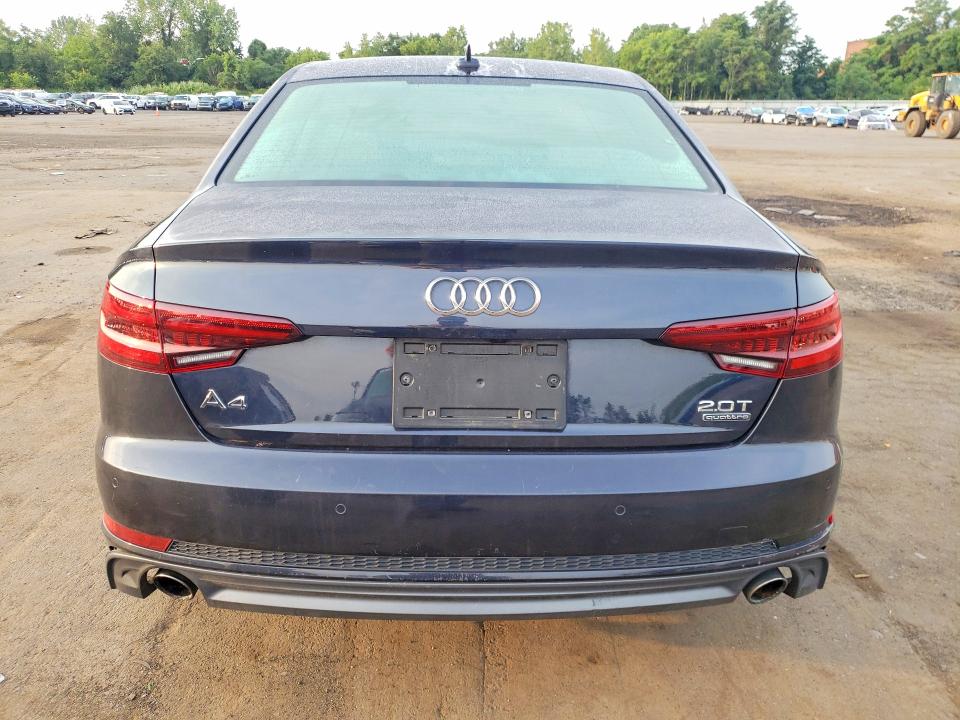 61625806 :رقم المزاد ، WAUENAF46JA060848 vin ، 2018 Audi A4 مزاد بيع