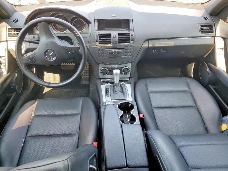 59856286 :رقم المزاد ، WDDGF5EB7AR090819 vin ، 2010 Mercedes-benz C-class مزاد بيع