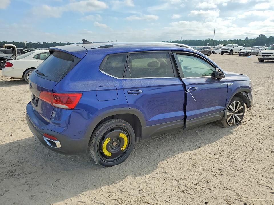 Продаж на аукціоні авто 2024 Volkswagen Taos, vin: 3VVSX7B27RM009673, номер лоту: 61642506