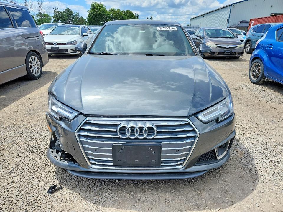 Продаж на аукціоні авто 2019 Audi A4, vin: WAUENAF43KA067872, номер лоту: 62111956