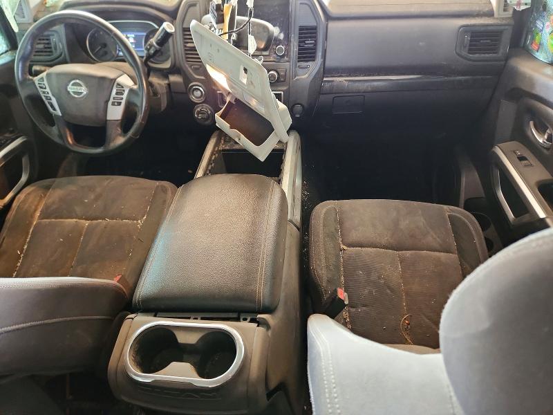 60968726 :رقم المزاد ، 1N6AA1FB2NN105968 vin ، 2022 Nissan Titan Xd مزاد بيع