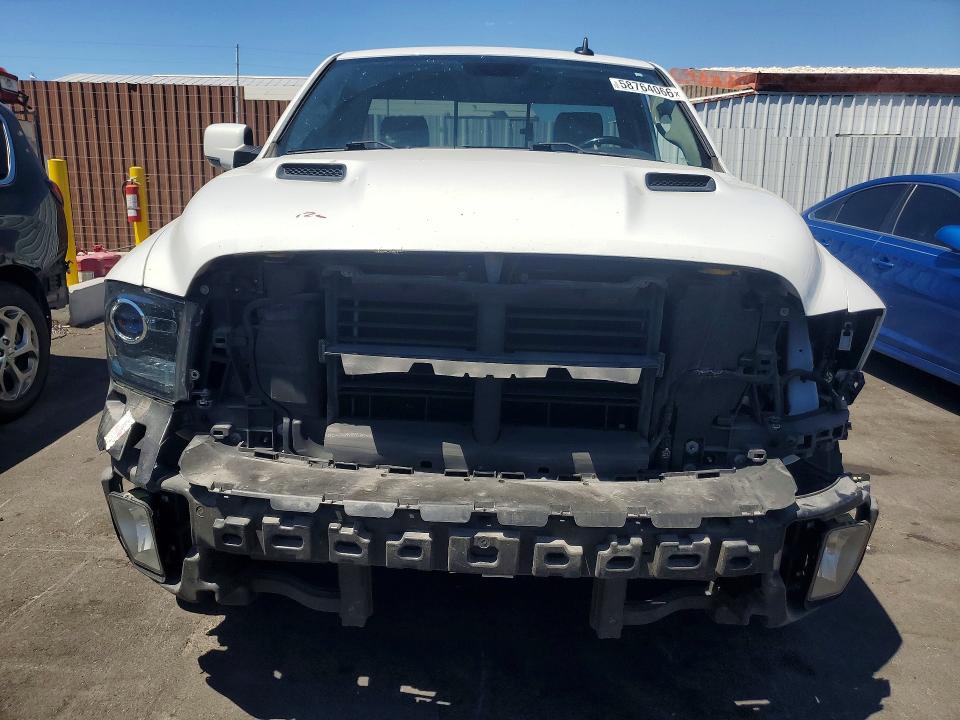 Продаж на аукціоні авто 2018 Ram 1500, vin: 3C6JR6CT5JG120061, номер лоту: 58764066