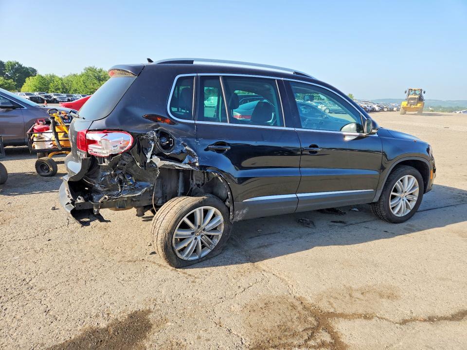 Продажа на аукционе авто 2013 Volkswagen Tiguan, vin: WVGBV3AX7DW596696, номер лота: 59322956