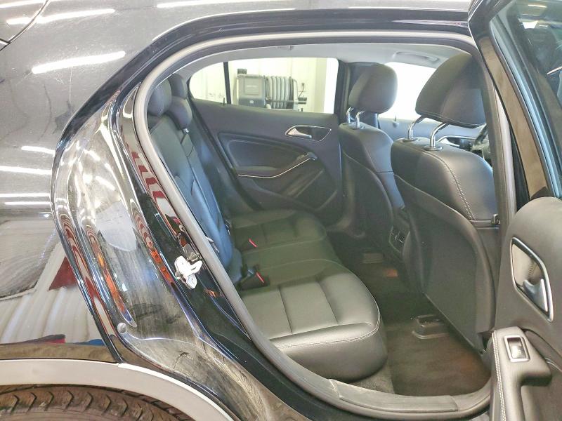 2015 Mercedes-benz Gla მანქანა იყიდება აუქციონზე, vin: WDCTG4GB6FJ148593, აუქციონის ნომერი: 61536056
