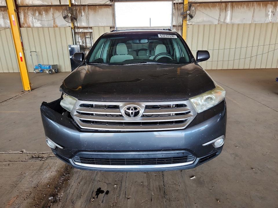 Продажа на аукционе авто 2012 Toyota Highlander, vin: 5TDBK3EH1CS162580, номер лота: 63242336
