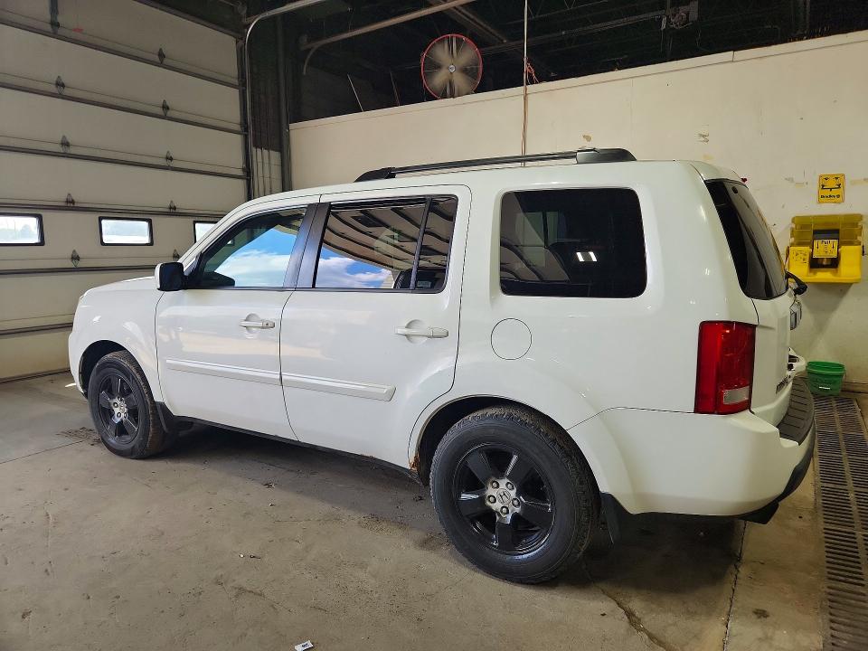 62040586 :رقم المزاد ، 5FNYF48639B039357 vin ، 2009 Honda Pilot مزاد بيع