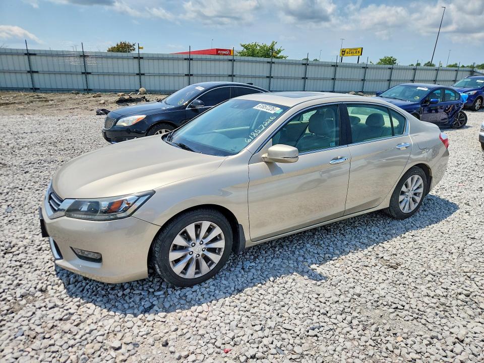 Продажа на аукционе авто 2014 Honda Accord, vin: 1HGCR2F84EA112945, номер лота: 61857226