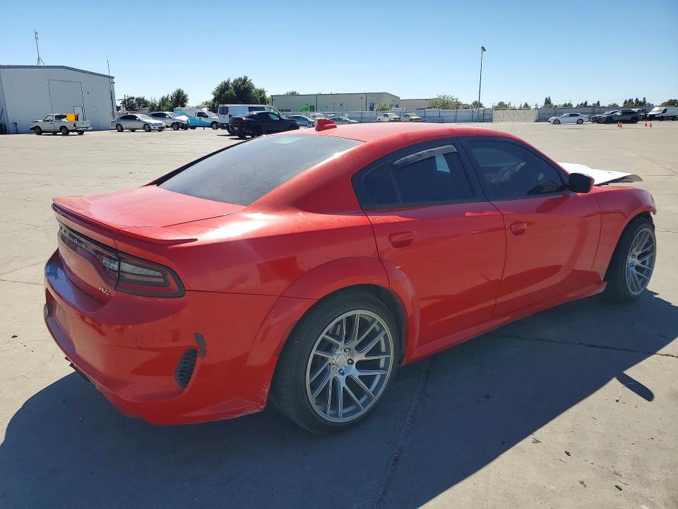 63502696 :رقم المزاد ، 2C3CDXCT0HH556420 vin ، 2017 Dodge Charger مزاد بيع