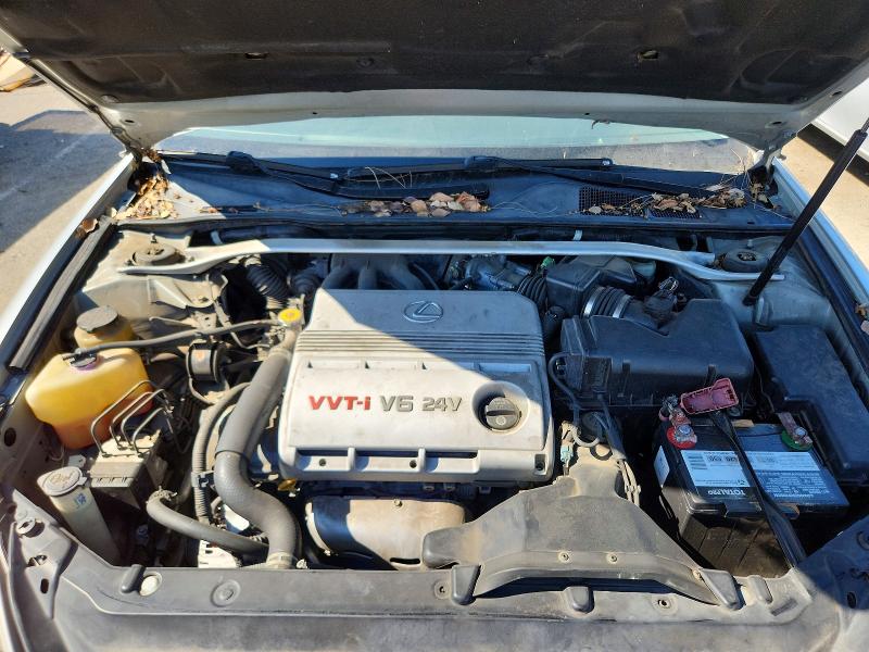 60833506 :رقم المزاد ، JTHBF30G920049723 vin ، 2002 Lexus Es مزاد بيع